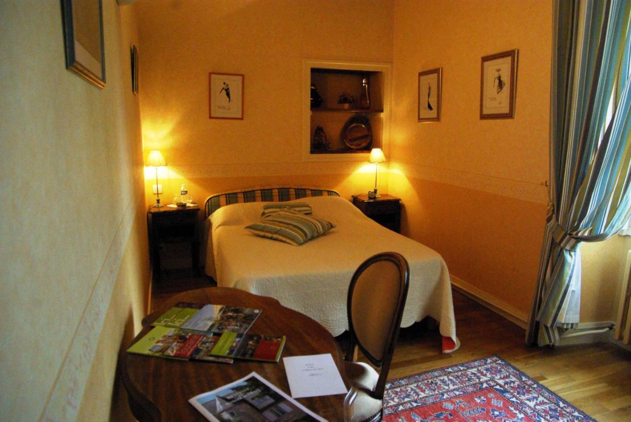 Couette-café Manoir De Chaix Truyes
